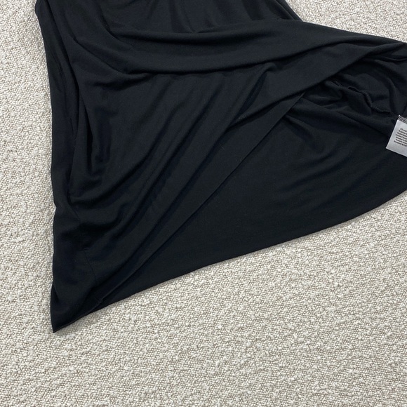 PINK Victoria's Secret Black Tank Top with Grommet Accents woman’s LG super soft - Picture 11 of 13